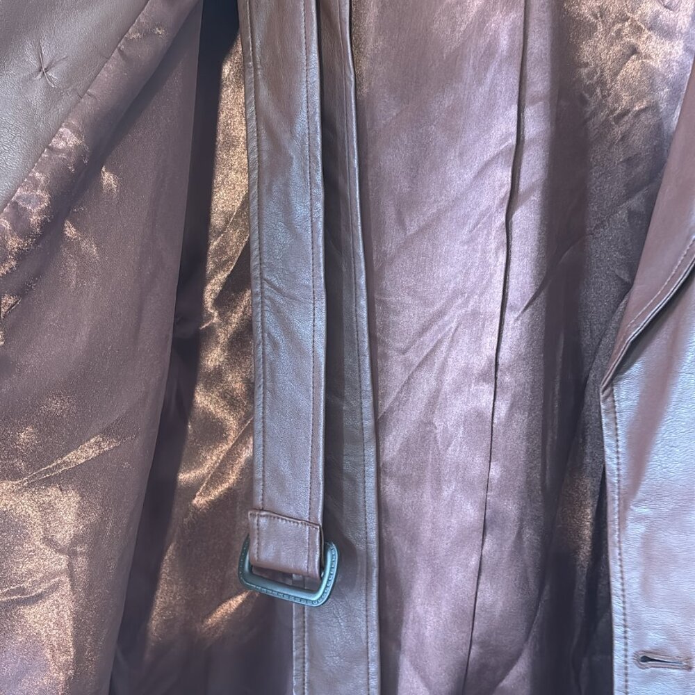 ASTR The Label β’ rust brown vegan leather trench coat - Picture 10 of 10